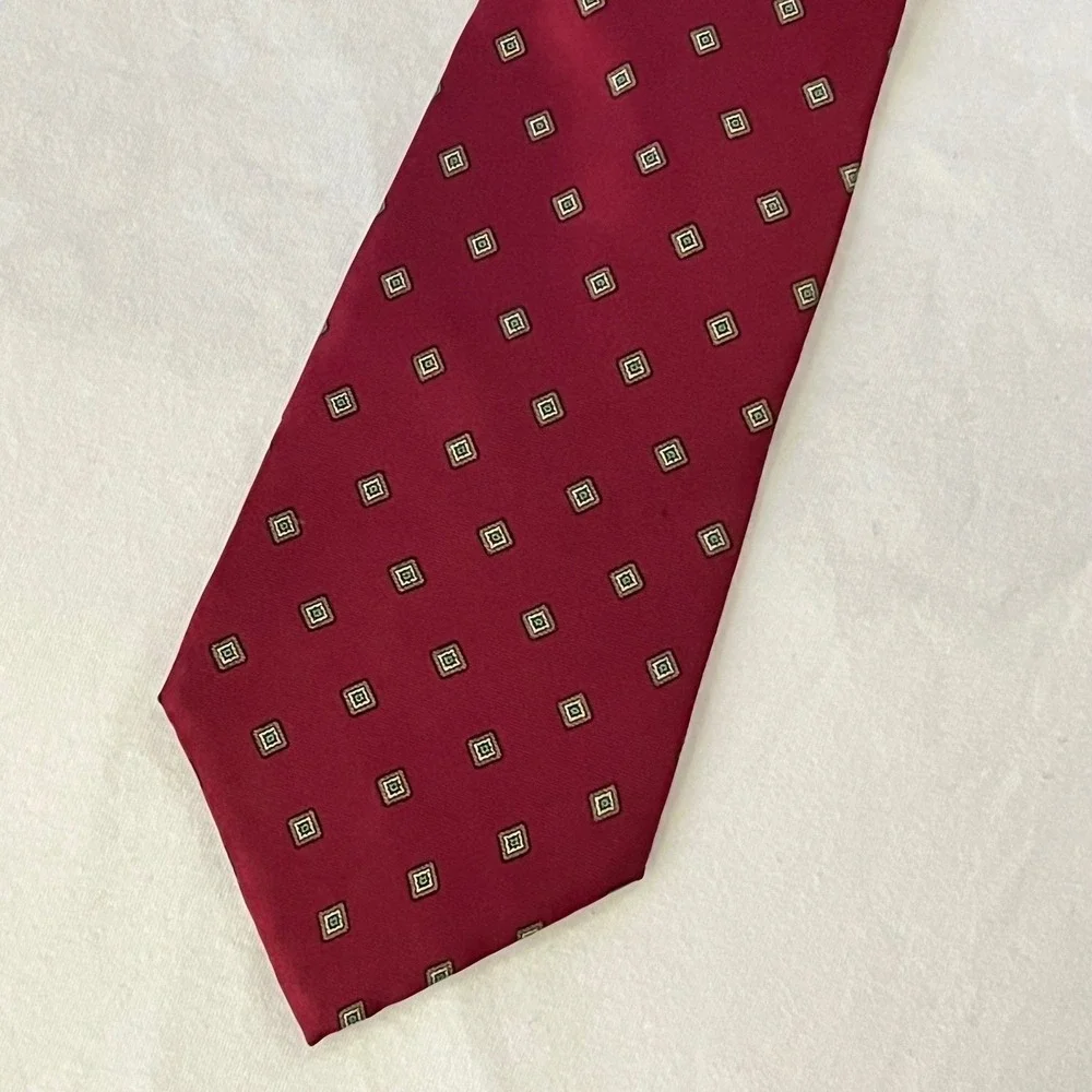 VTG Christian Dior Silk Tie Burgundy Geometric Made in USA Fabric Woven Italy